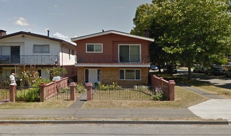 I have sold a property at 4096 NOOTKA ST in Vancouver
